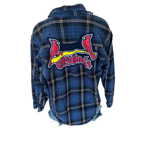 St. Louis Cardinals Plaid Flannel Shirt MEDIUM Oversized Baseball Shacket Unique - Picture 1 of 6